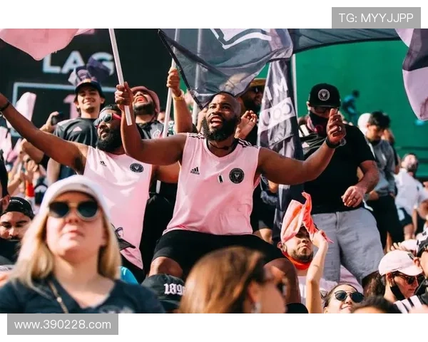 定价过高致美国揭幕战门票滞销