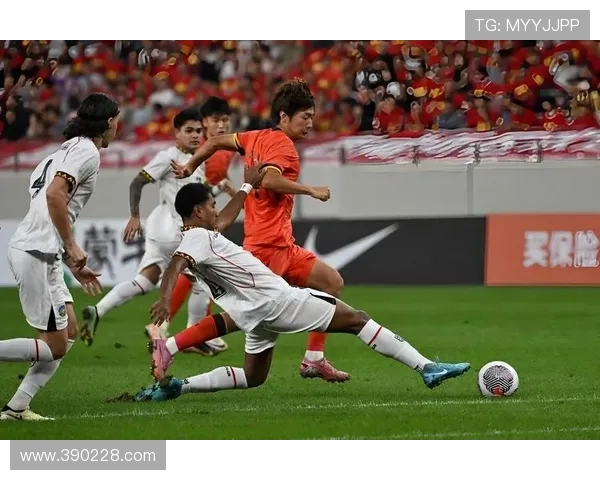 法尔克：小伙子们全力以赴 对方门将再显神勇